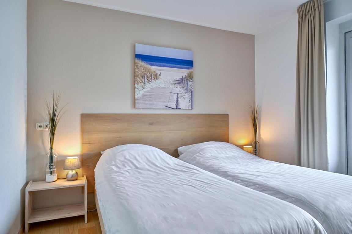 Apartments Four Seasons Voorstraat Egmond aan Zee Esterno foto