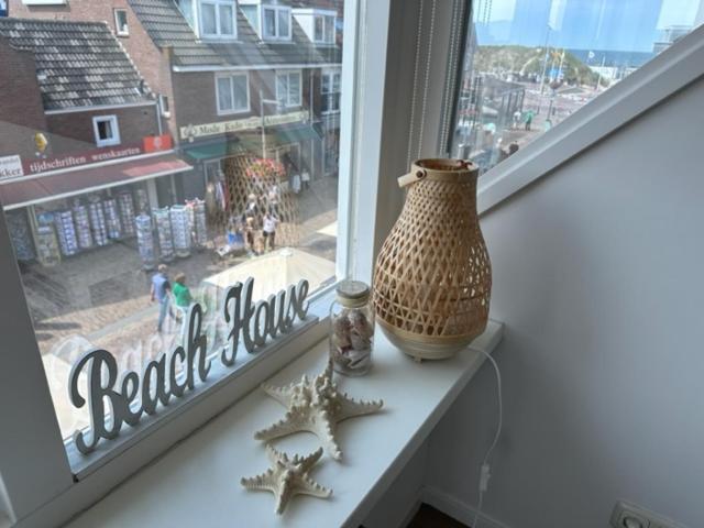 Apartments Four Seasons Voorstraat Egmond aan Zee Esterno foto