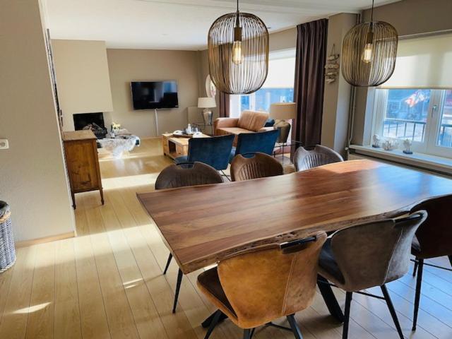 Apartments Four Seasons Voorstraat Egmond aan Zee Esterno foto
